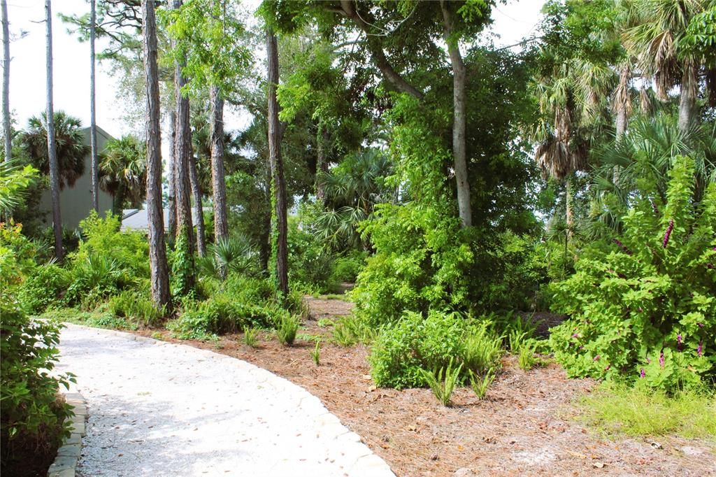 待售: $289,000 (2 贝兹, 2 浴室, 1379 平方英尺)