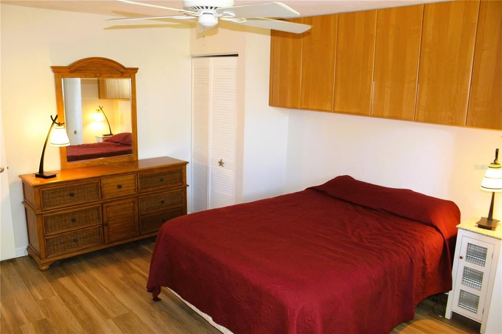 待售: $289,000 (2 贝兹, 2 浴室, 1379 平方英尺)