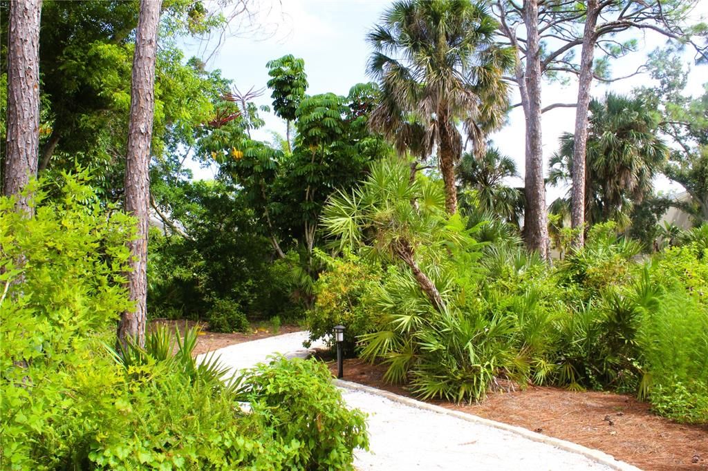 待售: $289,000 (2 贝兹, 2 浴室, 1379 平方英尺)