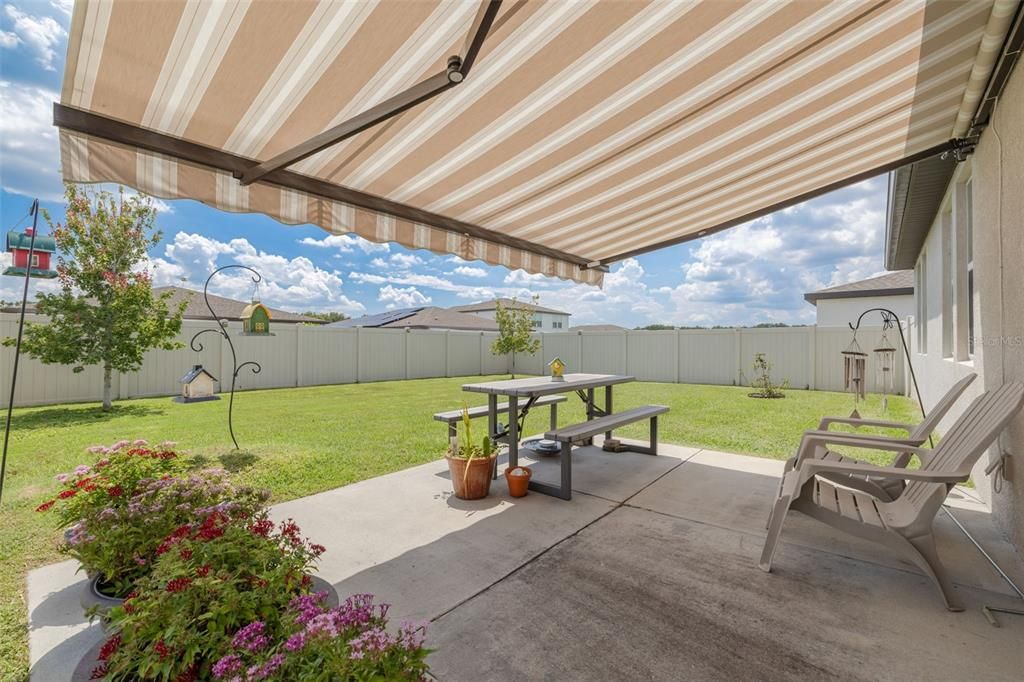 Activo con contrato: $325,000 (3 camas, 2 baños, 1506 Pies cuadrados)