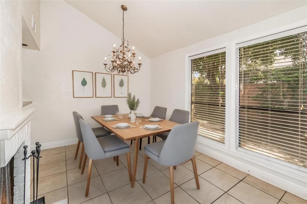 Active With Contract: $199,000 (2 beds, 2 baths, 1120 Square Feet)