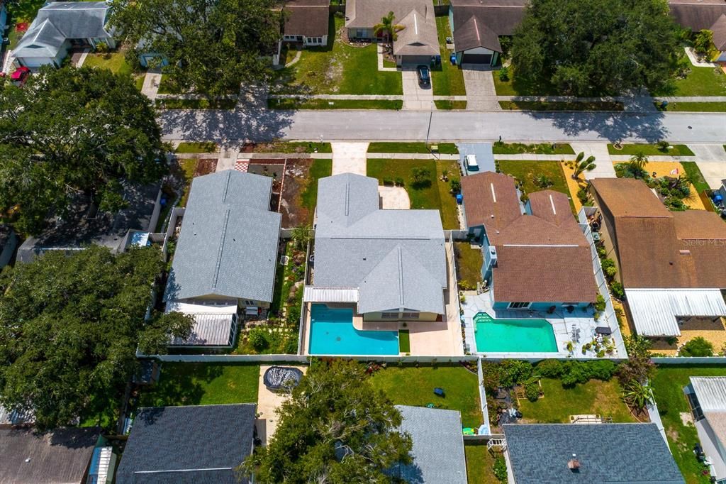 合同活跃: $414,999 (3 贝兹, 2 浴室, 1692 平方英尺)