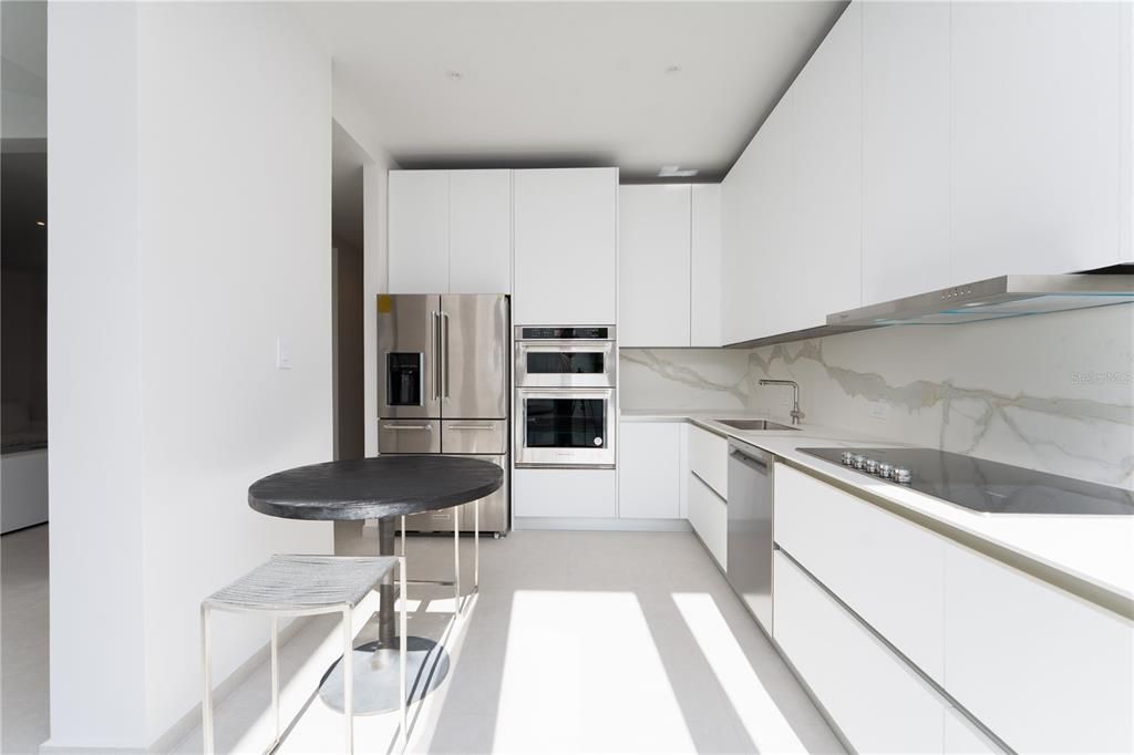 En Venta: $3,690,000 (4 camas, 6 baños, 4665 Pies cuadrados)