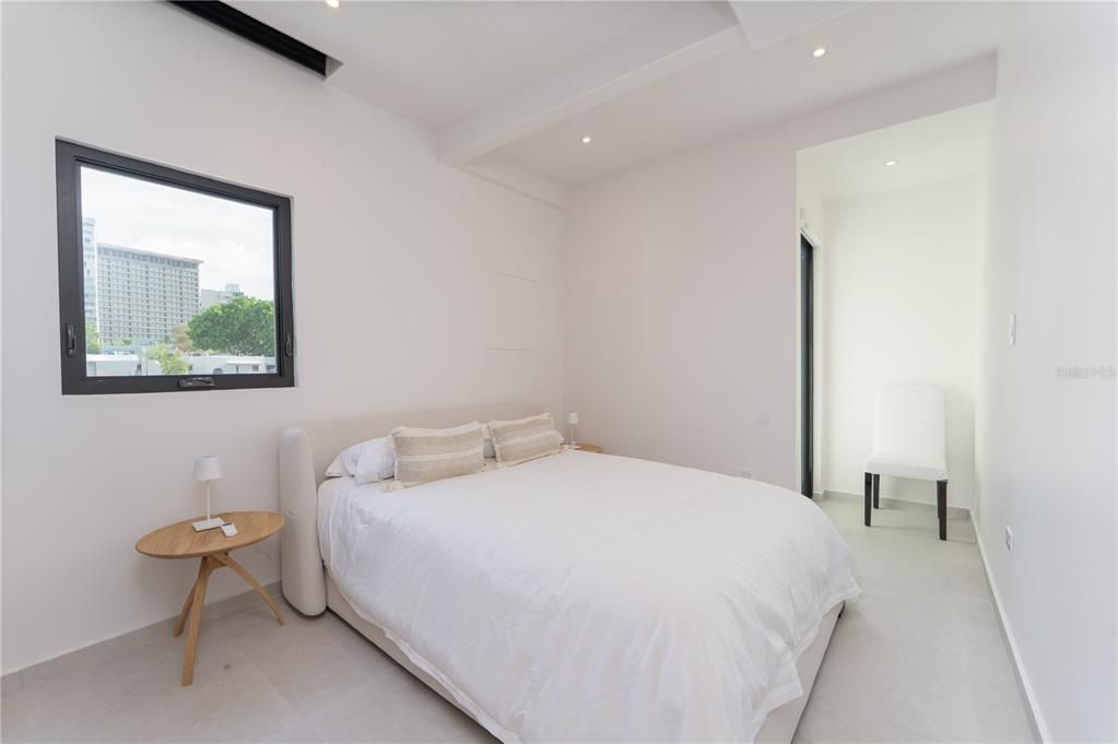 En Venta: $3,690,000 (4 camas, 6 baños, 4665 Pies cuadrados)