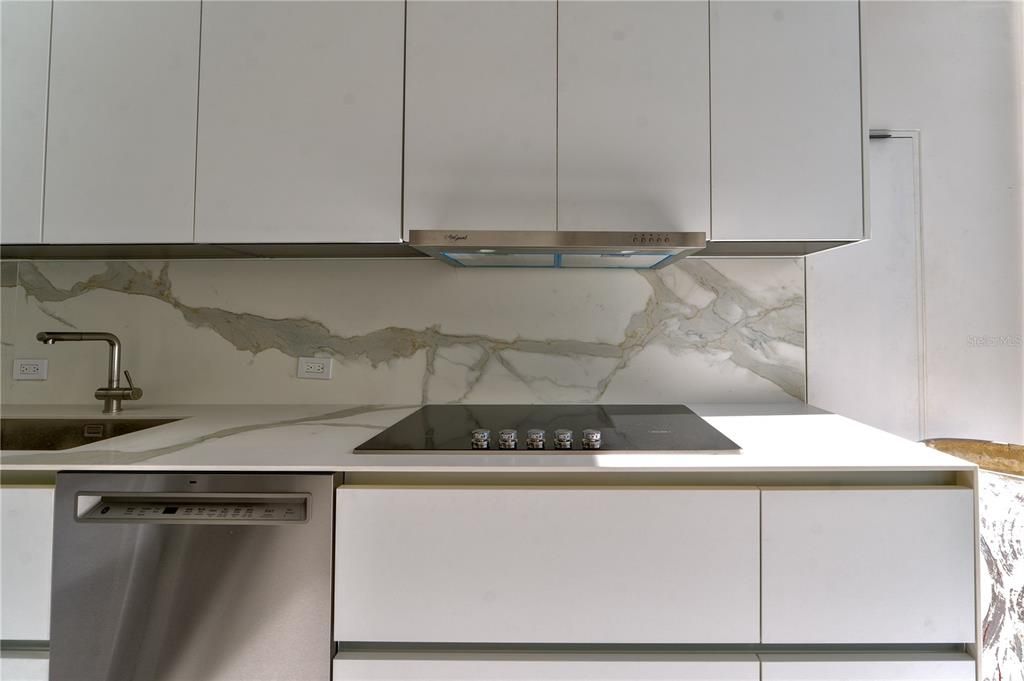 En Venta: $3,690,000 (4 camas, 6 baños, 4665 Pies cuadrados)