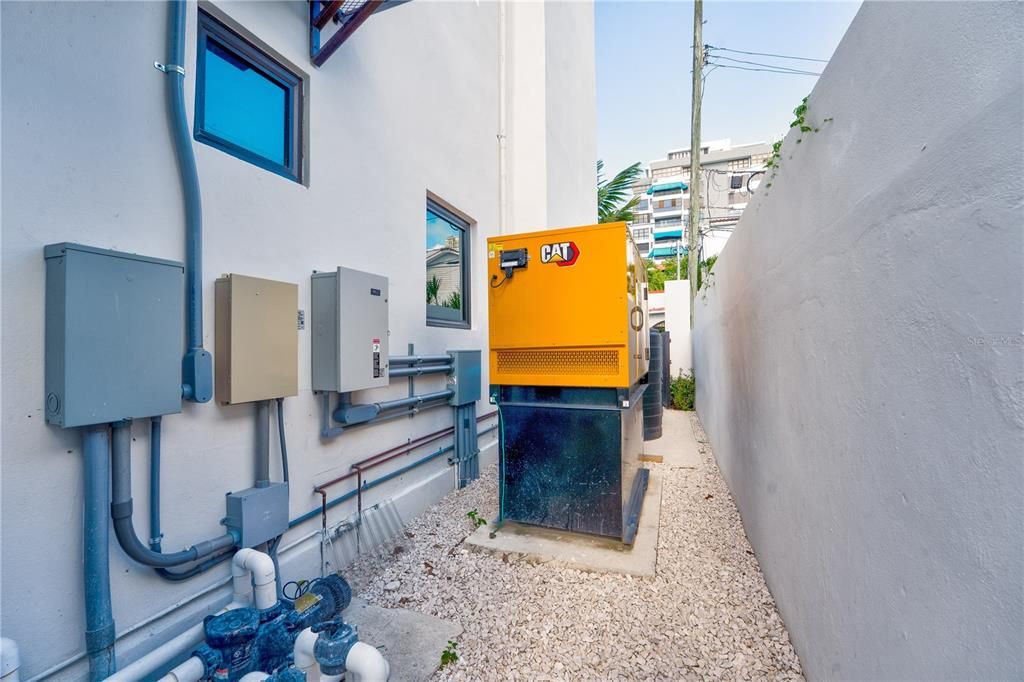 En Venta: $3,690,000 (4 camas, 6 baños, 4665 Pies cuadrados)