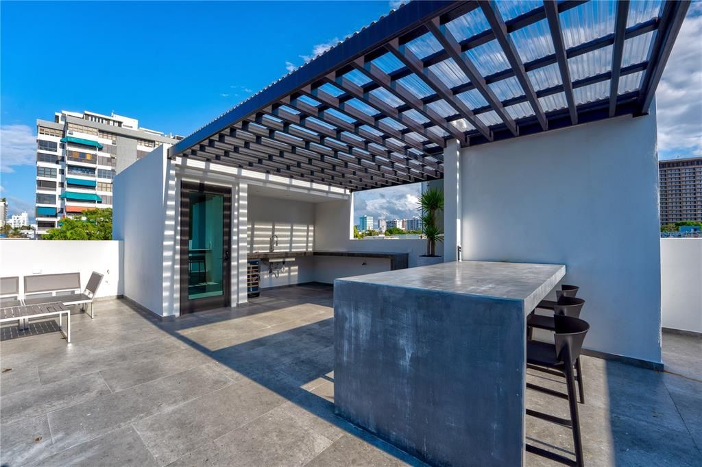 En Venta: $3,690,000 (4 camas, 6 baños, 4665 Pies cuadrados)