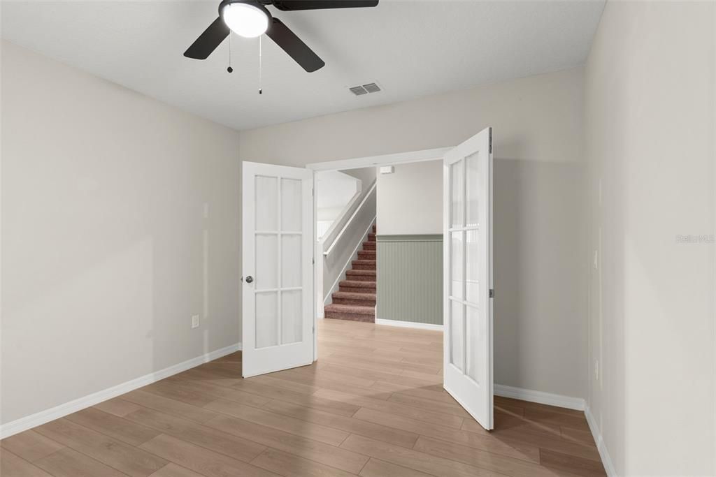 For Rent: $3,200 (5 beds, 3 baths, 2909 Square Feet)