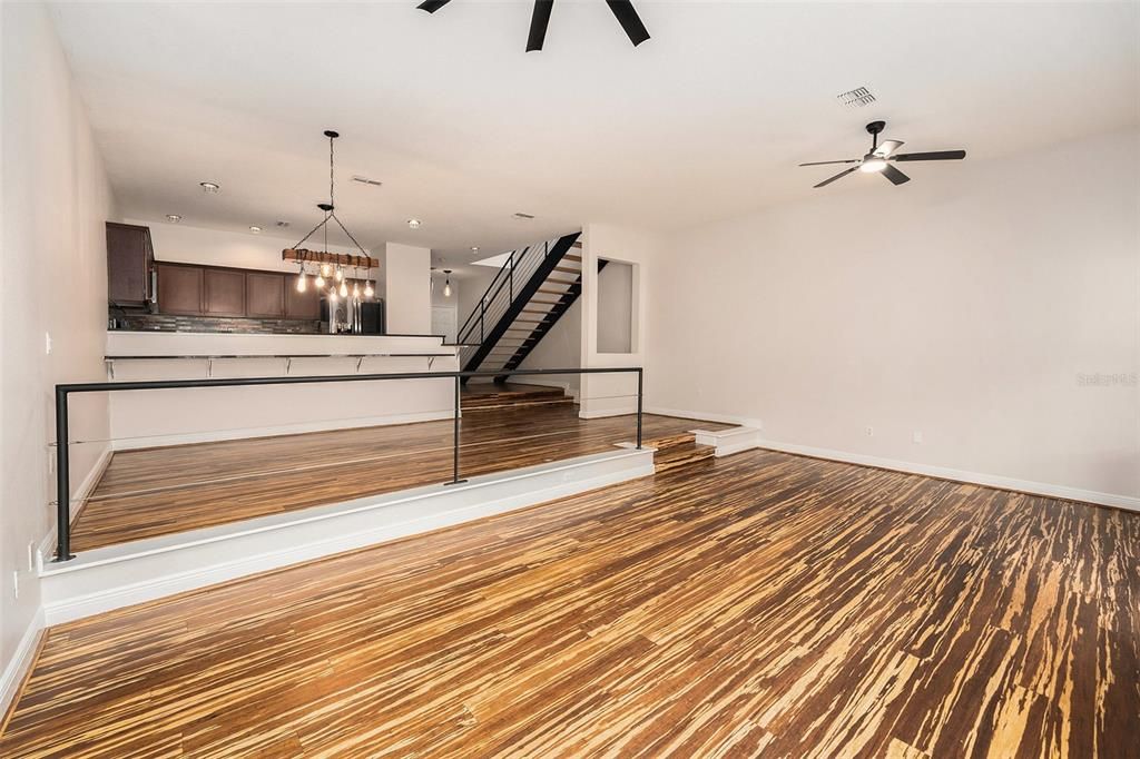 待售: $445,000 (3 贝兹, 2 浴室, 2275 平方英尺)