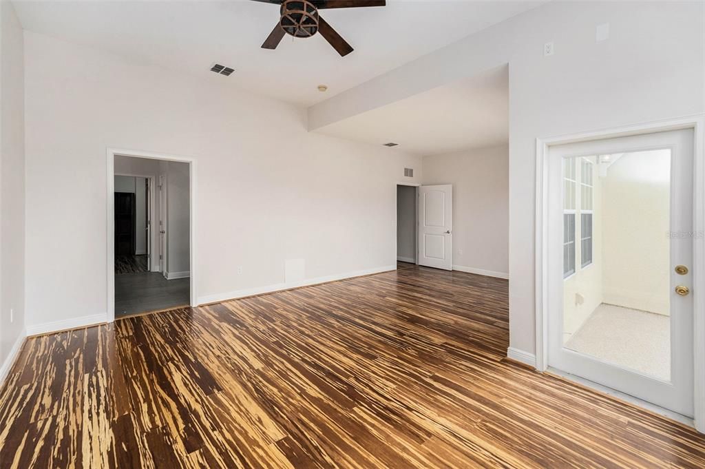 待售: $445,000 (3 贝兹, 2 浴室, 2275 平方英尺)