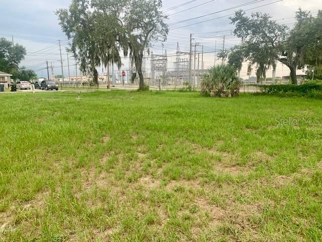 待售: $65,000 (0.18 acres)