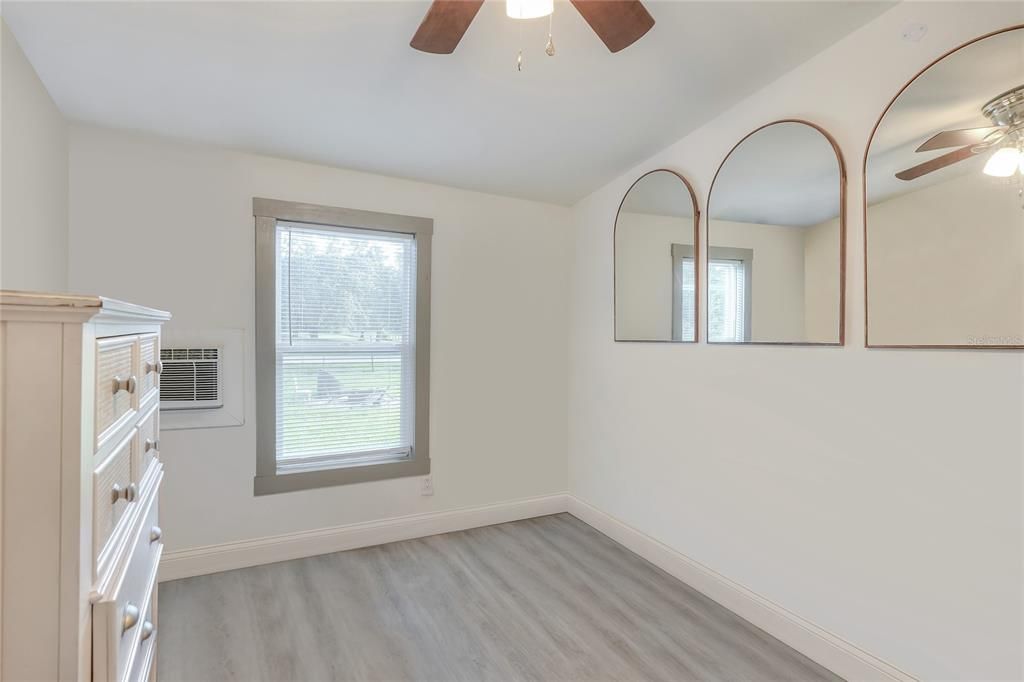 待售: $360,000 (3 贝兹, 3 浴室, 1150 平方英尺)