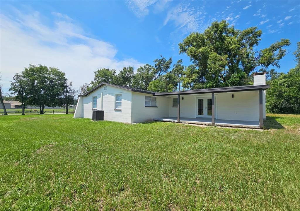 Activo con contrato: $419,900 (3 camas, 2 baños, 1744 Pies cuadrados)