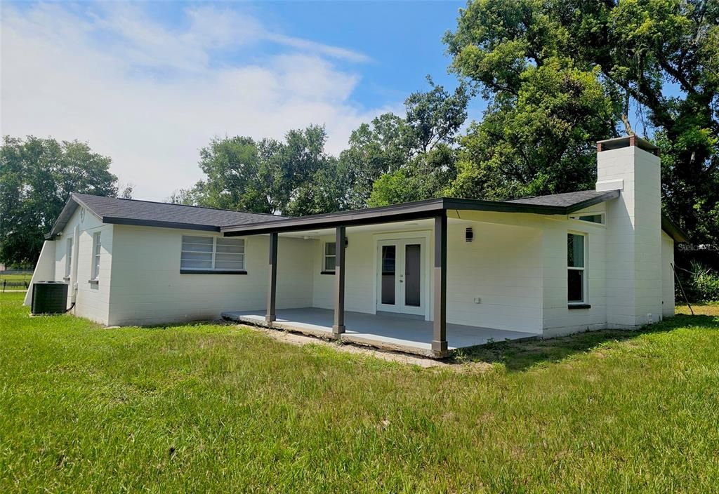 Activo con contrato: $419,900 (3 camas, 2 baños, 1744 Pies cuadrados)