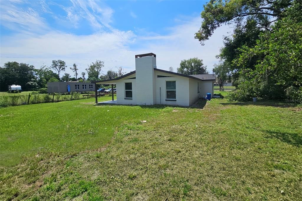 Activo con contrato: $419,900 (3 camas, 2 baños, 1744 Pies cuadrados)