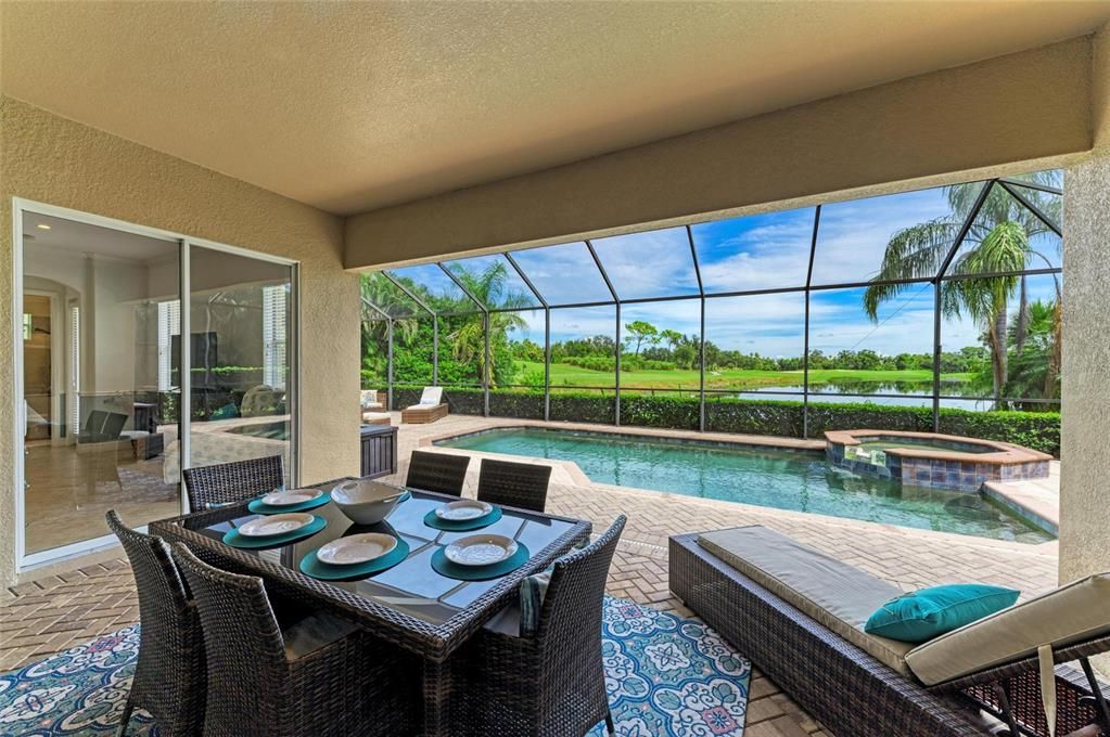 Active With Contract: $925,000 (4 beds, 3 baths, 2901 Square Feet)