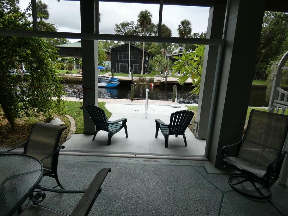 En Venta: $930,000 (3 camas, 2 baños, 1920 Pies cuadrados)