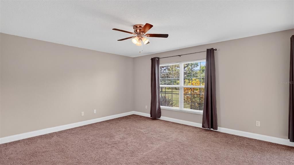 На продажу: $564,900 (3 спален, 2 ванн, 1931 Квадратных фут)