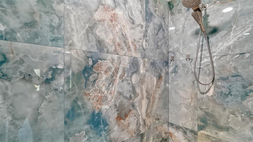 На продажу: $564,900 (3 спален, 2 ванн, 1931 Квадратных фут)