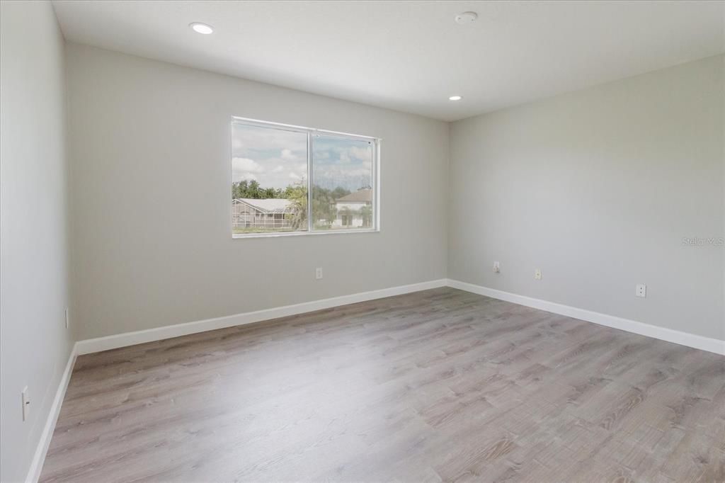 На продажу: $675,000 (4 спален, 3 ванн, 3179 Квадратных фут)