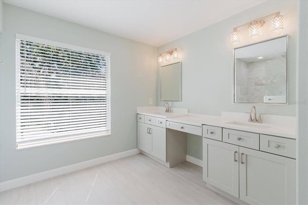 На продажу: $675,000 (4 спален, 3 ванн, 3179 Квадратных фут)