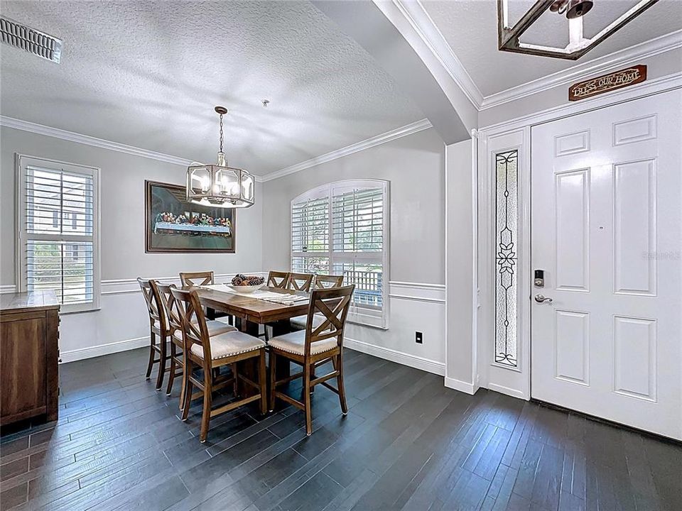 For Sale: $909,000 (3 beds, 2 baths, 2935 Square Feet)