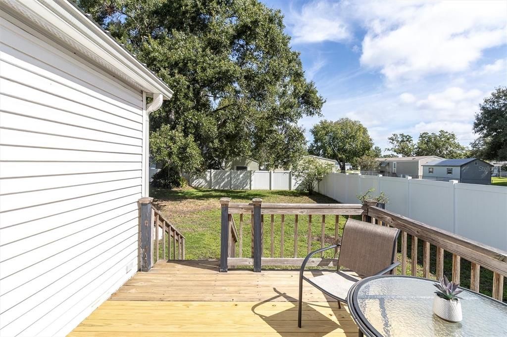 Active With Contract: $232,000 (3 beds, 2 baths, 1104 Square Feet)