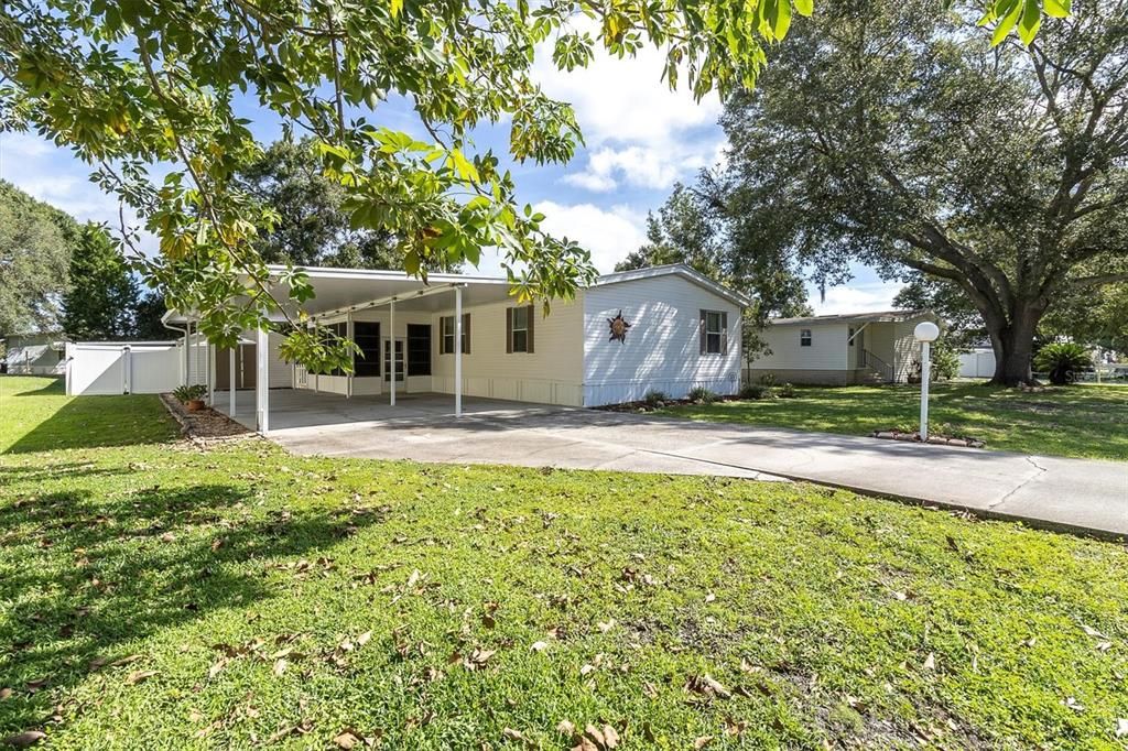 Active With Contract: $232,000 (3 beds, 2 baths, 1104 Square Feet)