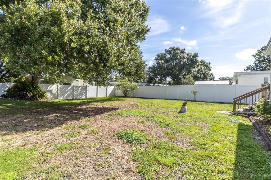 Active With Contract: $232,000 (3 beds, 2 baths, 1104 Square Feet)