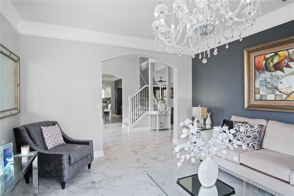 For Sale: $975,000 (5 beds, 3 baths, 3952 Square Feet)