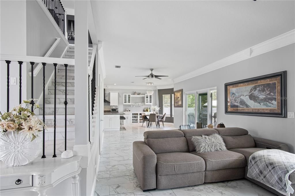 For Sale: $975,000 (5 beds, 3 baths, 3952 Square Feet)