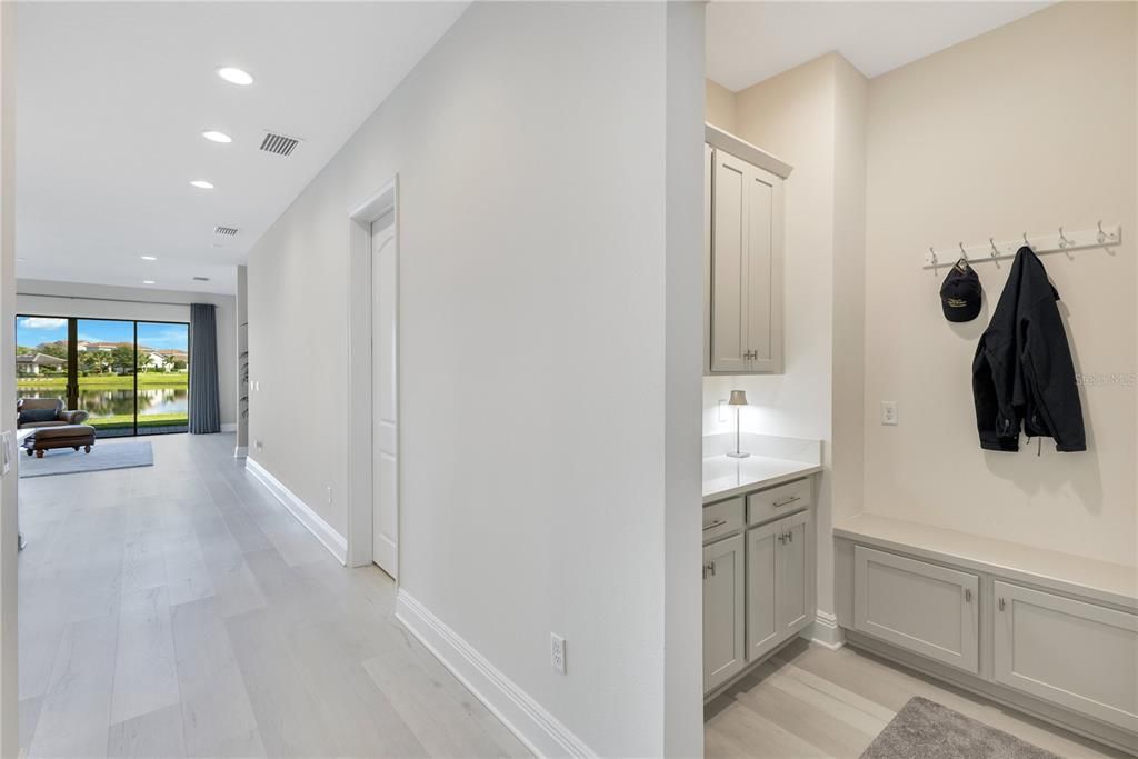 待售: $1,050,000 (5 贝兹, 4 浴室, 3231 平方英尺)