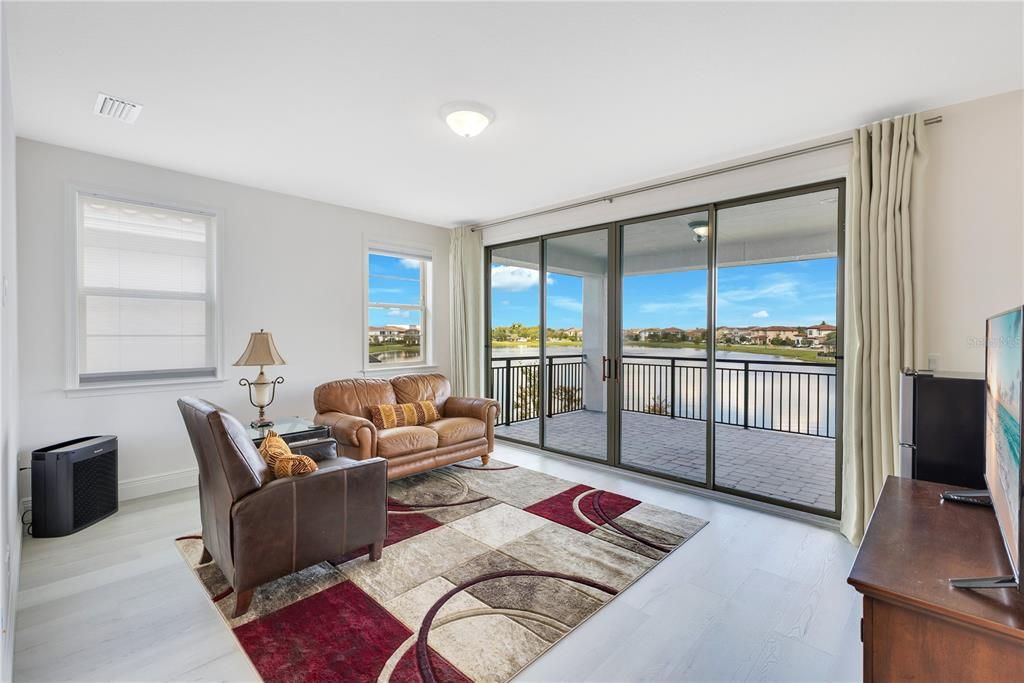 待售: $1,050,000 (5 贝兹, 4 浴室, 3231 平方英尺)