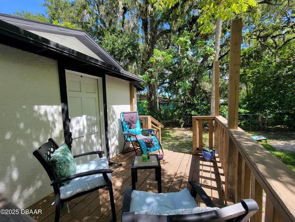 Active With Contract: $180,000 (3 beds, 1 baths, 752 Square Feet)