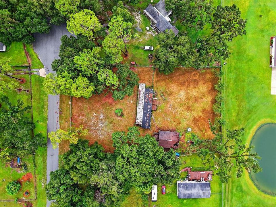 На продажу: $130,000 (2 спален, 2 ванн, 924 Квадратных фут)