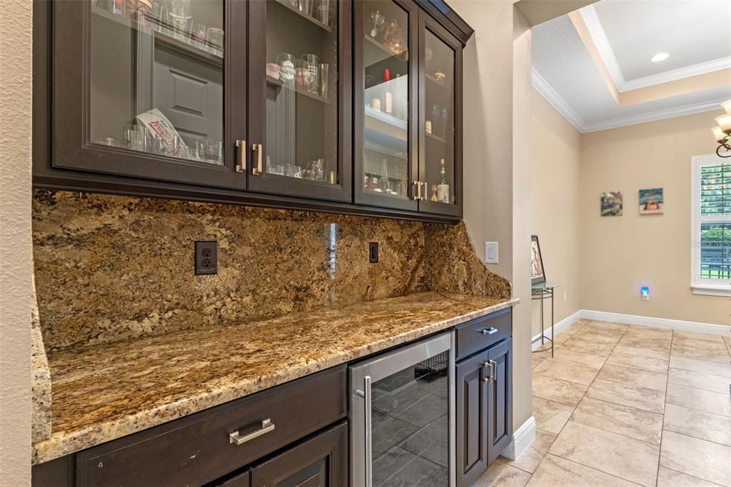 待售: $1,795,000 (4 贝兹, 4 浴室, 4649 平方英尺)