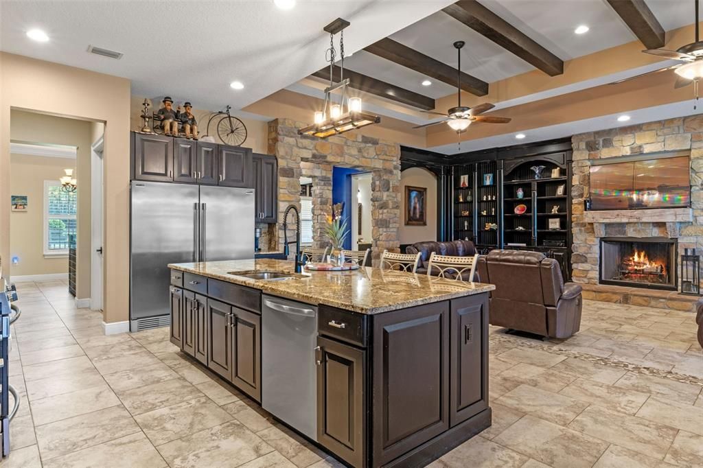 待售: $1,795,000 (4 贝兹, 4 浴室, 4649 平方英尺)