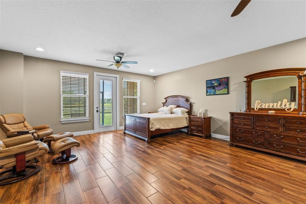 待售: $1,795,000 (4 贝兹, 4 浴室, 4649 平方英尺)