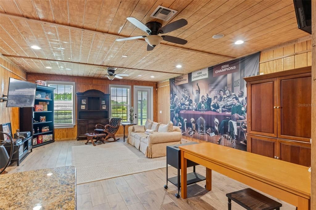 待售: $1,795,000 (4 贝兹, 4 浴室, 4649 平方英尺)