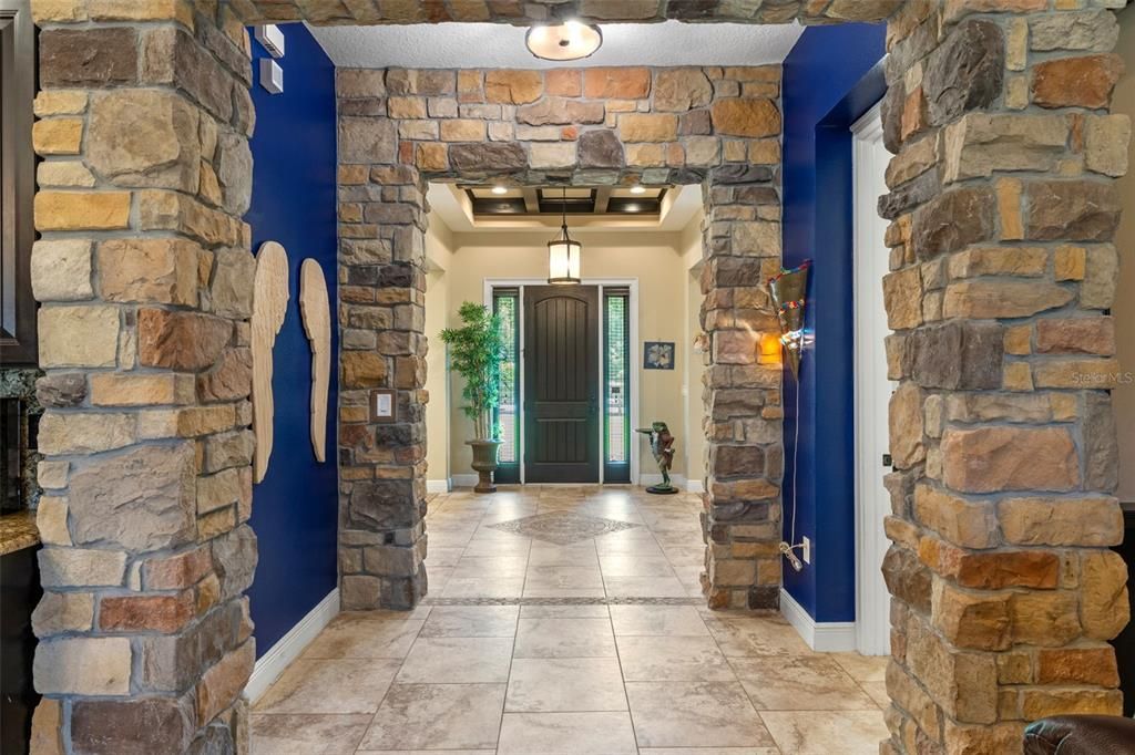 待售: $1,795,000 (4 贝兹, 4 浴室, 4649 平方英尺)