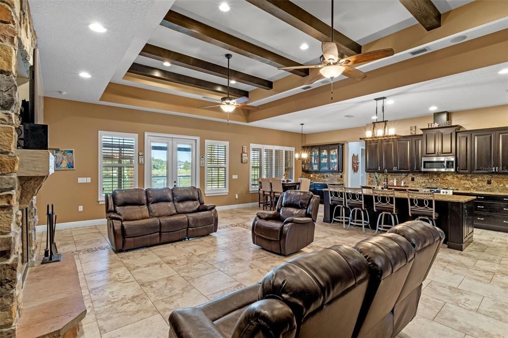 待售: $1,795,000 (4 贝兹, 4 浴室, 4649 平方英尺)