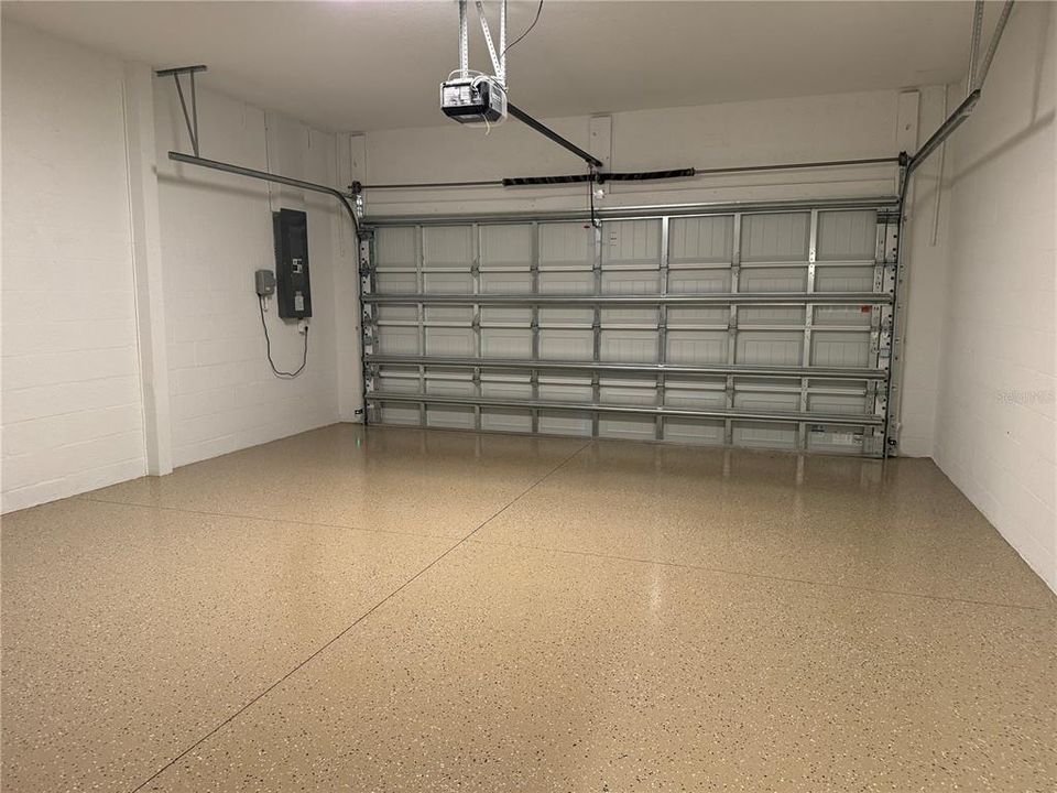 For Rent: $2,900 (3 beds, 2 baths, 1533 Square Feet)