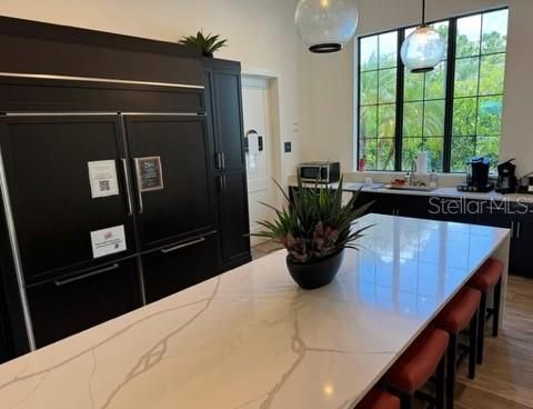 For Rent: $2,900 (3 beds, 2 baths, 1533 Square Feet)