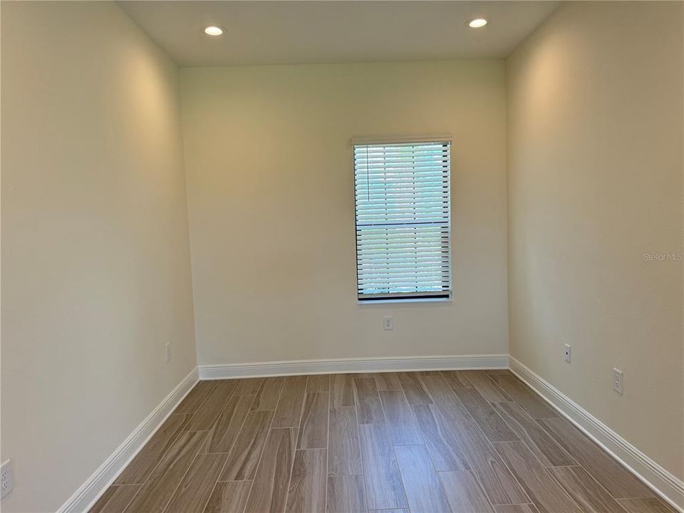 For Rent: $2,900 (3 beds, 2 baths, 1533 Square Feet)