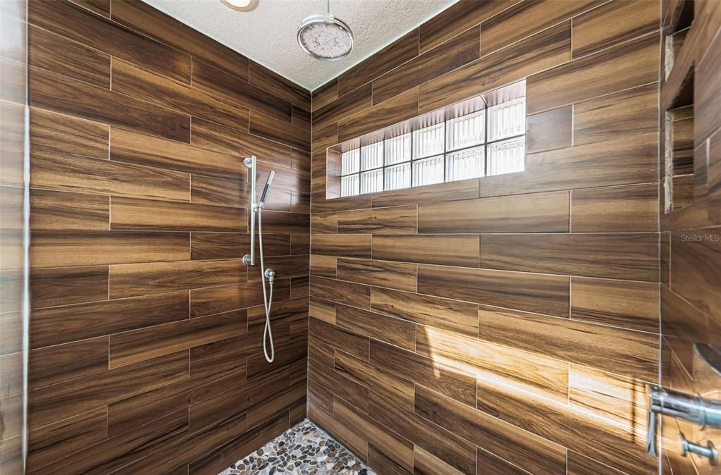 На продажу: $1,488,000 (4 спален, 2 ванн, 1857 Квадратных фут)