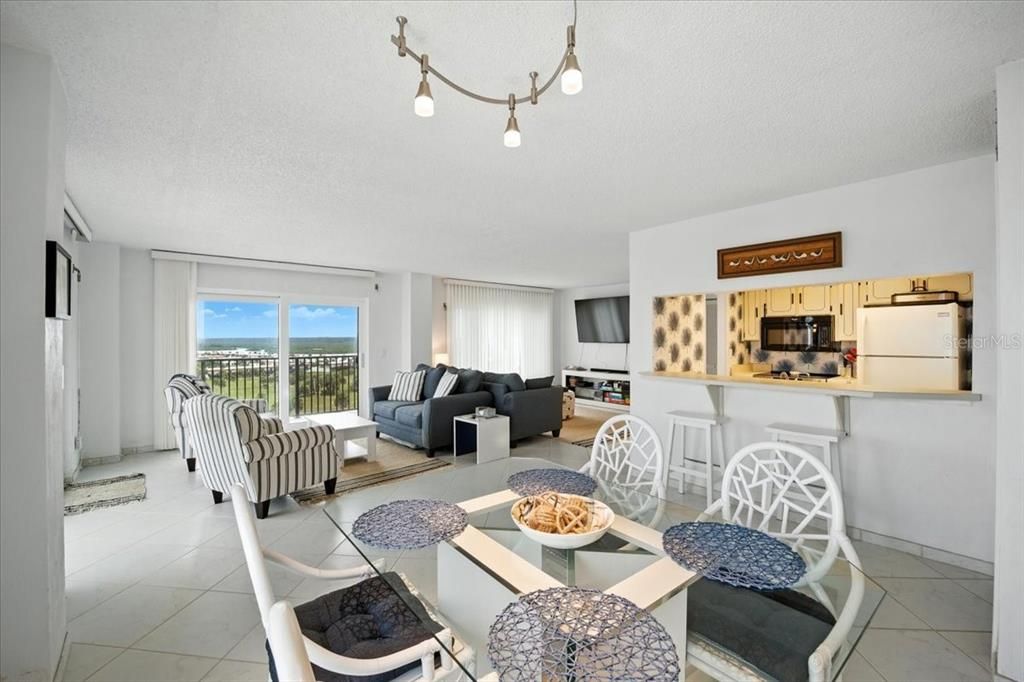 待售: $515,000 (3 贝兹, 3 浴室, 1722 平方英尺)