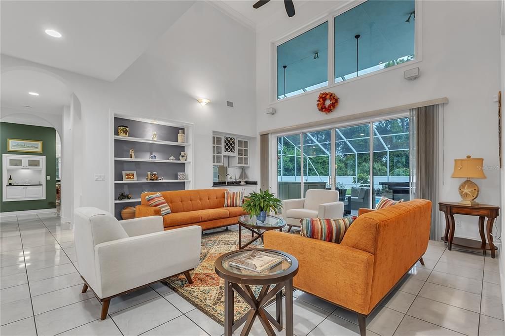 待售: $1,388,200 (6 贝兹, 5 浴室, 5092 平方英尺)