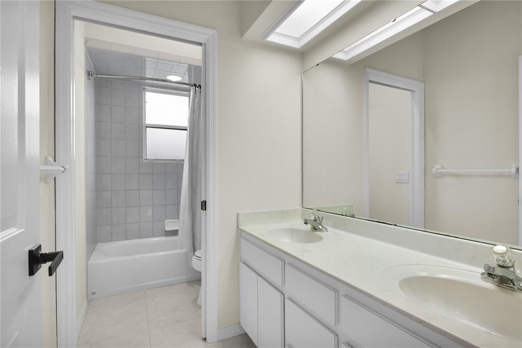 Active With Contract: $675,000 (4 beds, 3 baths, 2842 Square Feet)