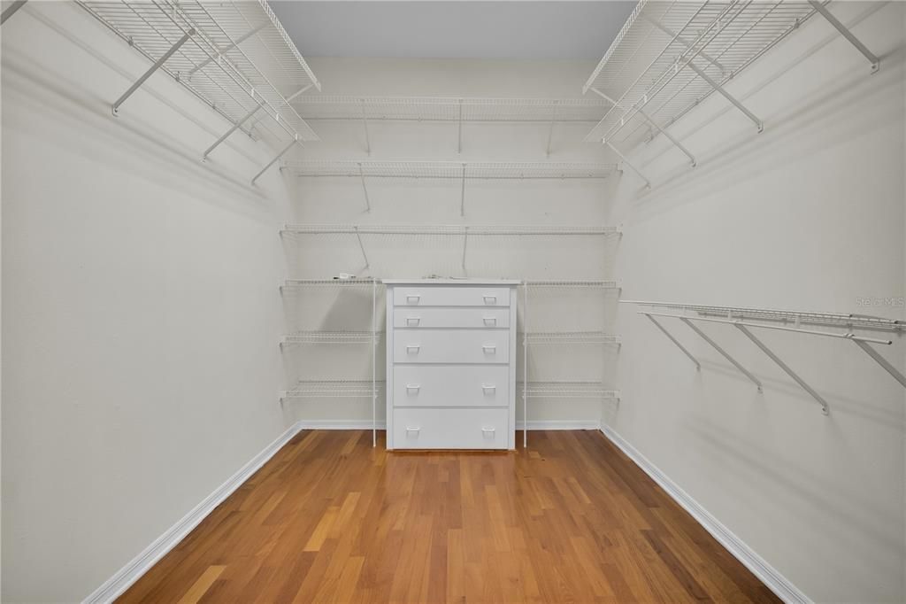 Active With Contract: $675,000 (4 beds, 3 baths, 2842 Square Feet)