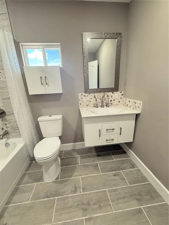 待售: $299,990 (3 贝兹, 2 浴室, 1372 平方英尺)